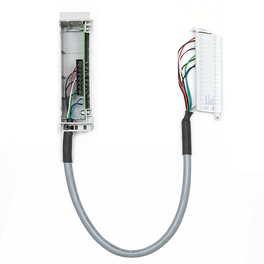 ROCKWELL AUTOMATION 1492-CM1746-M10